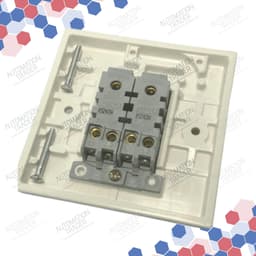 M022 thumbnail 2