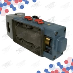 R431008525 thumbnail 3