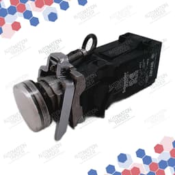XB4BV8B1 thumbnail 1