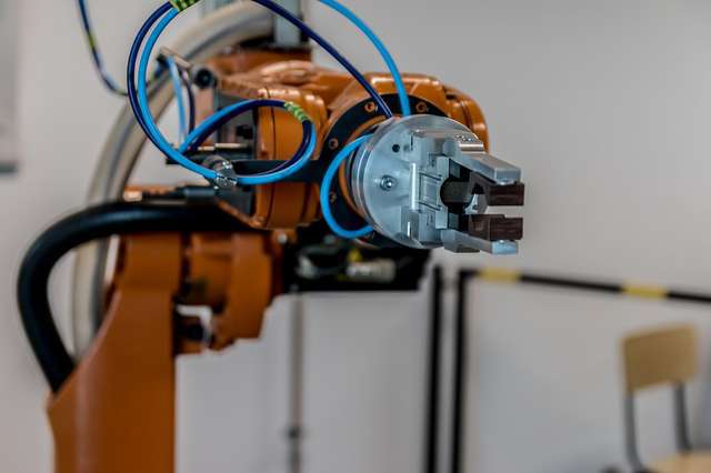 Bezpieczeństwo pracy robota
